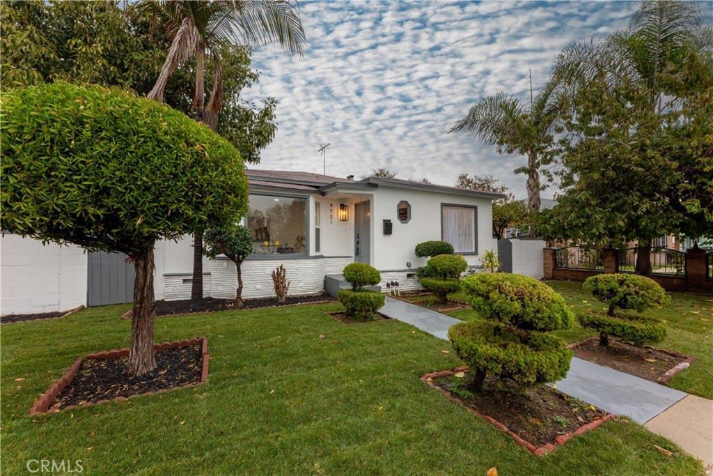 4721 Abbott Road, Lynwood — sold by The Bonilla Group